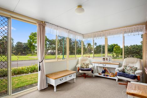 Property photo of 2 Longley Grove Kanahooka NSW 2530
