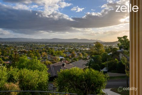 Property photo of 550 Whinray Crescent East Albury NSW 2640