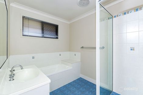 Property photo of 12 Dorinda Close Clinton QLD 4680
