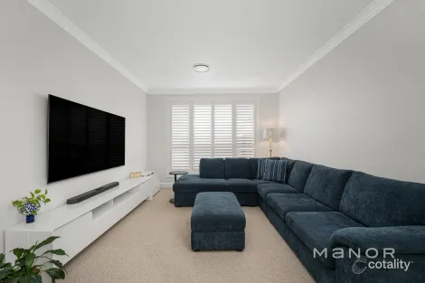 Property photo of 35 Rhinelander Road Box Hill NSW 2765