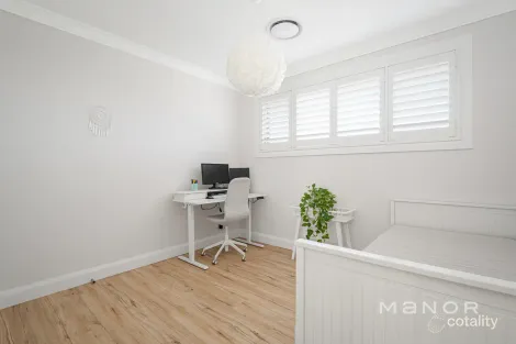 Property photo of 35 Rhinelander Road Box Hill NSW 2765