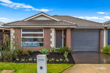 3 Harlaw Ct, Langwarrin, VIC 3910