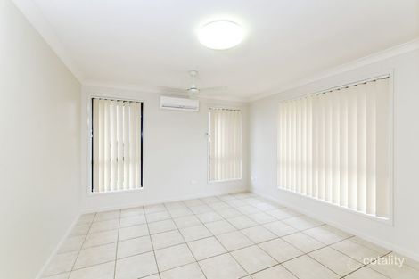 Property photo of 12 Dorinda Close Clinton QLD 4680