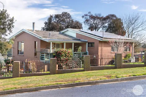 110 Church St, Learmonth, VIC 3352