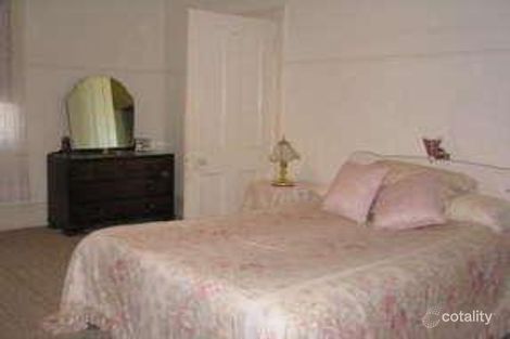 Property photo of 33 Lawrence Street Camperdown VIC 3260