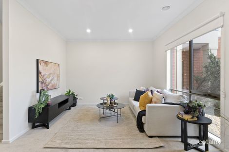 Property photo of 2/30 Simon Court Hampton Park VIC 3976