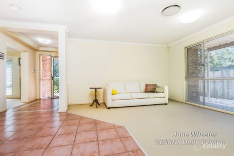 Property photo of 11 Coventry Circuit Carindale QLD 4152