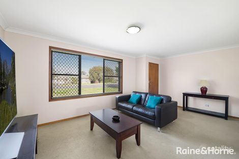 Property photo of 4 Bisdee Place Nowra NSW 2541