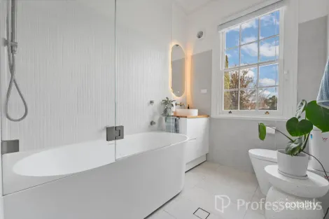 Property photo of 24 Keppel Street Bathurst NSW 2795