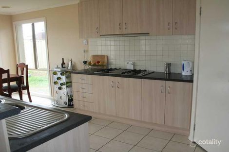 Property photo of 11 Murnong Mews Harkness VIC 3337