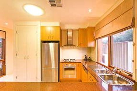 Property photo of 25 The Common Macleod VIC 3085