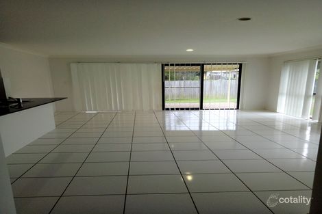 Property photo of 8 Pencarrow Crescent Raceview QLD 4305