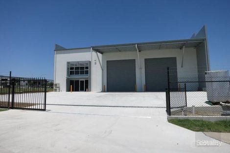 4 Ironstone Rd, Berrinba, QLD 4117