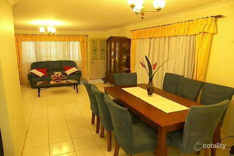 Property photo of 8 Carbora Street Mansfield QLD 4122