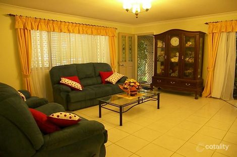 Property photo of 8 Carbora Street Mansfield QLD 4122