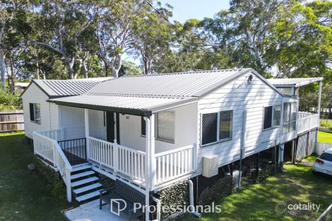 47 Fern Tce, Russell Island, QLD 4184