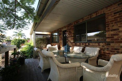 Property photo of 6 Jackwood Court Suffolk Park NSW 2481