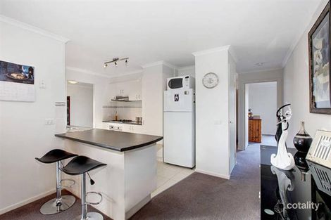 Property photo of 7 Strutt Place Caroline Springs VIC 3023
