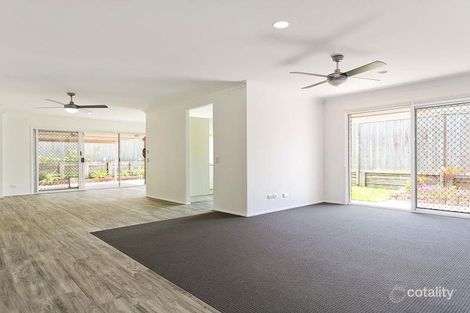 Property photo of 11 Hilltop Place Banyo QLD 4014