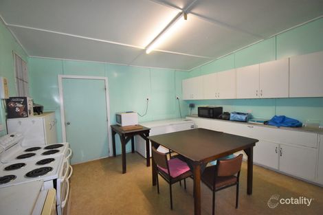 76 Ash St, Barcaldine, QLD 4725