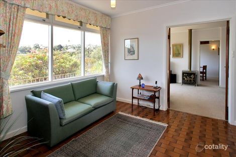 Property photo of 16 Sherwood Avenue Bellevue Heights SA 5050