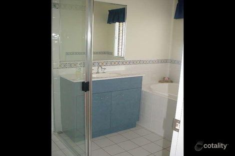 Property photo of 14 Burnside Place Forest Lake QLD 4078