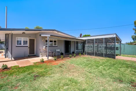 15 Blackall Pl, South Kalgoorlie, WA 6430