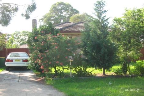 9 Frederick Ave, South Granville, NSW 2142