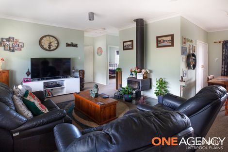 Property photo of 35 Learmonth Street Willow Tree NSW 2339