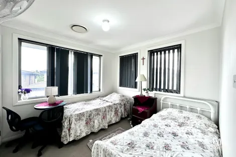 Property photo of 22 Aspect Crescent Colebee NSW 2761