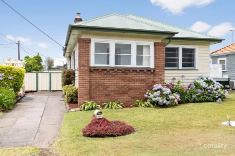 56 Martin St, Warners Bay, NSW 2282