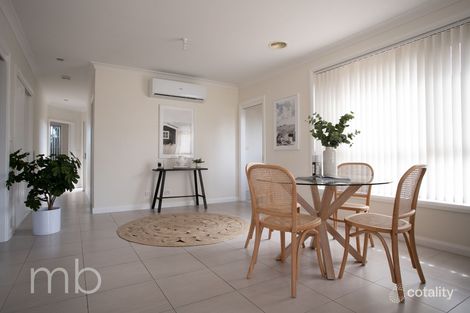 Property photo of 12 Begonia Place Orange NSW 2800