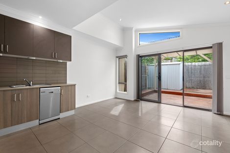 Property photo of 3/5 Dickens Street Heidelberg Heights VIC 3081