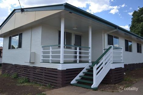 82 Warton St, Gayndah, QLD 4625