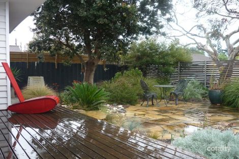 Property photo of 2 Ruvina Street Aspendale VIC 3195