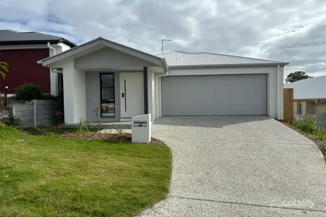 48 Finke St, South Ripley, QLD 4306