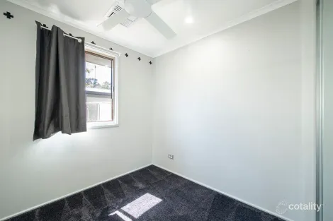 Property photo of 22 Borrowdale Way Cranebrook NSW 2749