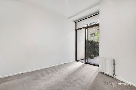 Property photo of 2/191 Franklin Street Melbourne VIC 3000