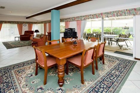Property photo of 10 Ovens Place Rockingham WA 6168