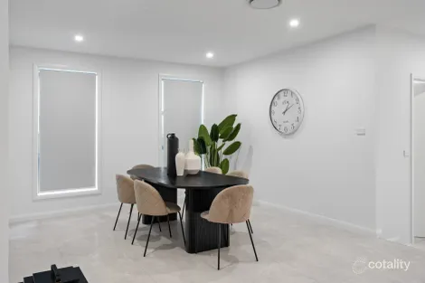 Property photo of 26 Waterfall Crescent Cranebrook NSW 2749