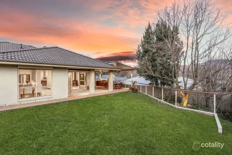 Property photo of 2 Gaff Court Wodonga VIC 3690