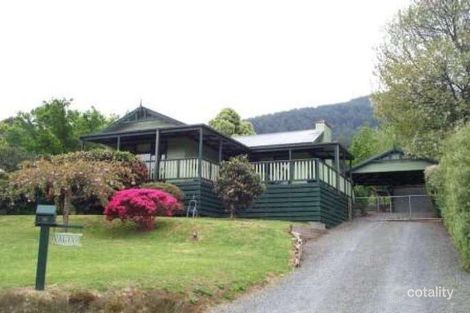 15 Webb St, Warburton, VIC 3799