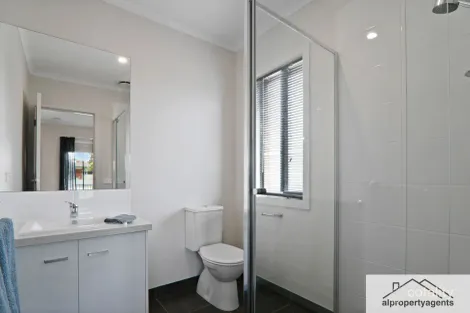 Property photo of 21 David Street Horsham VIC 3400