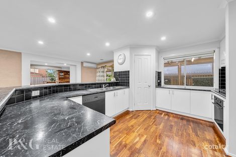 Property photo of 8 Tenterfield Drive Narre Warren South VIC 3805