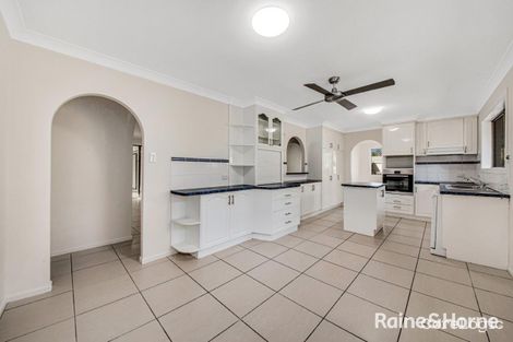 Property photo of 11 Grevillea Crescent Kin Kora QLD 4680