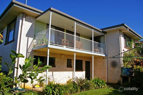 15 Bambaroo Cl, Nambour, QLD 4560