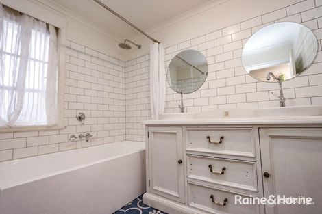 Property photo of 58 Mitre Street Bathurst NSW 2795