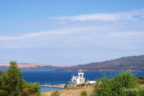 Property photo of 47 Staff Road Electrona TAS 7054