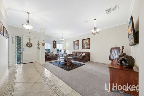 Property photo of 22 Staton Crescent Melton West VIC 3337