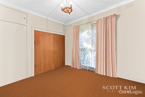 Property photo of 5 Jonathan Avenue Burwood East VIC 3151